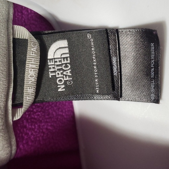 North Face EUC Hot Pink Pull-Over 3/4 Zip Fleece Jacket. Size M - Picture 8 of 10